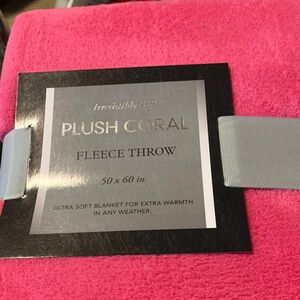 New - pink fleece throw for extra